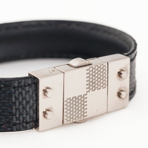 Louis Vuitton Check It Reversible Damier Graphite Bracelet - Picture 3 of 5